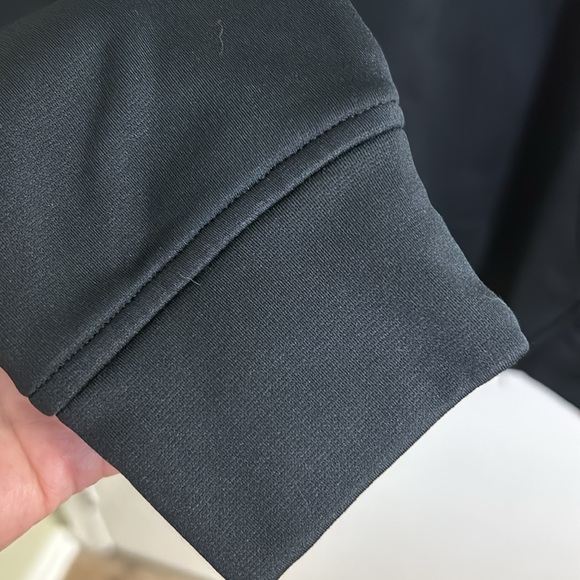 Under Amour Hoodie - Picture 4 of 5